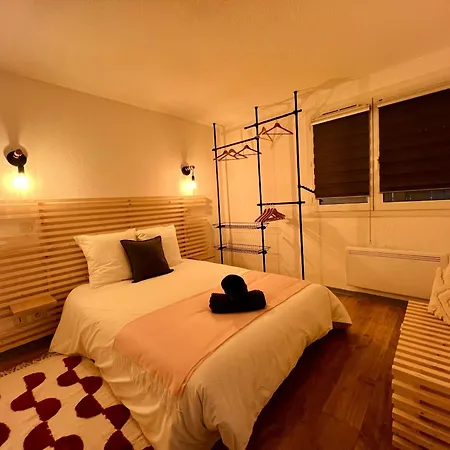 Ile Verte, Calme, Terrasse Et Parking Prive * Гренобль